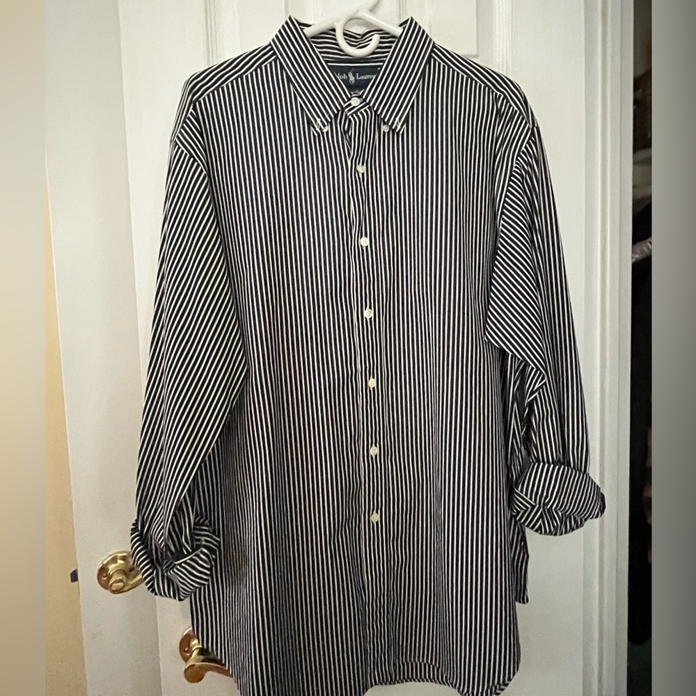 Ralph Lauren men’s classic fit button down shirt